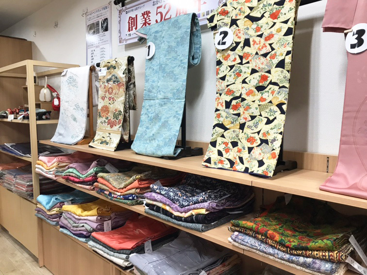 リサイクルショップのダイトーです。 おしゃれアイテム お持ち帰り価格  