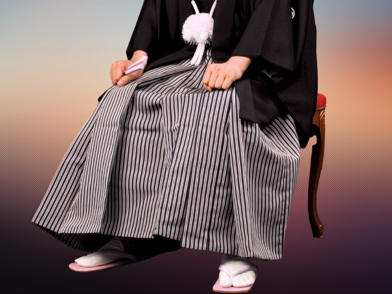 紋付きの羽織袴姿